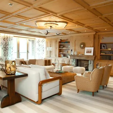 Luxurious Alpine Flat With Amenities *