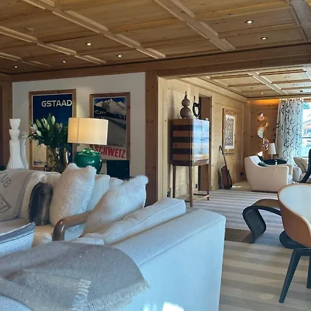 Luxurious Alpine Flat With Amenities * Гштад